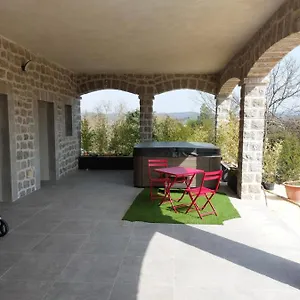 Des Roches Jacuzzi Privatif Couette-café